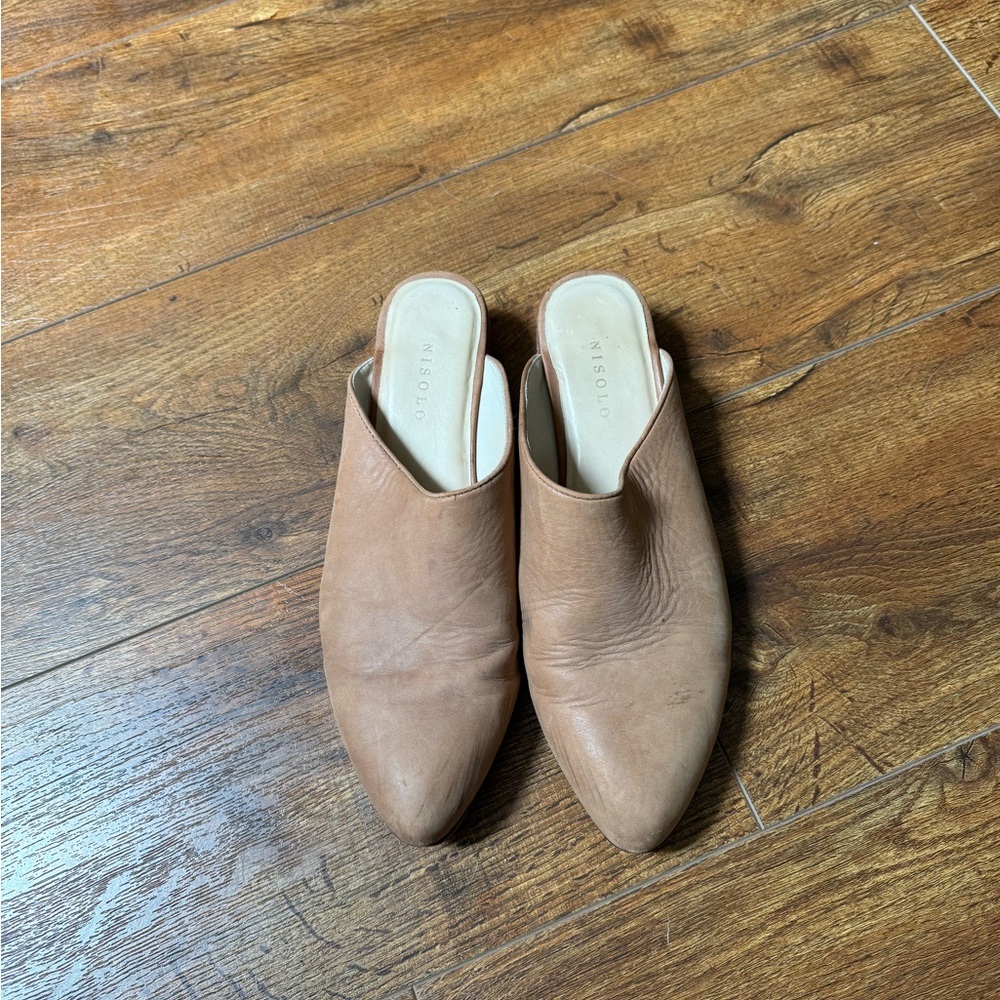 Nisolo Mule Slides
